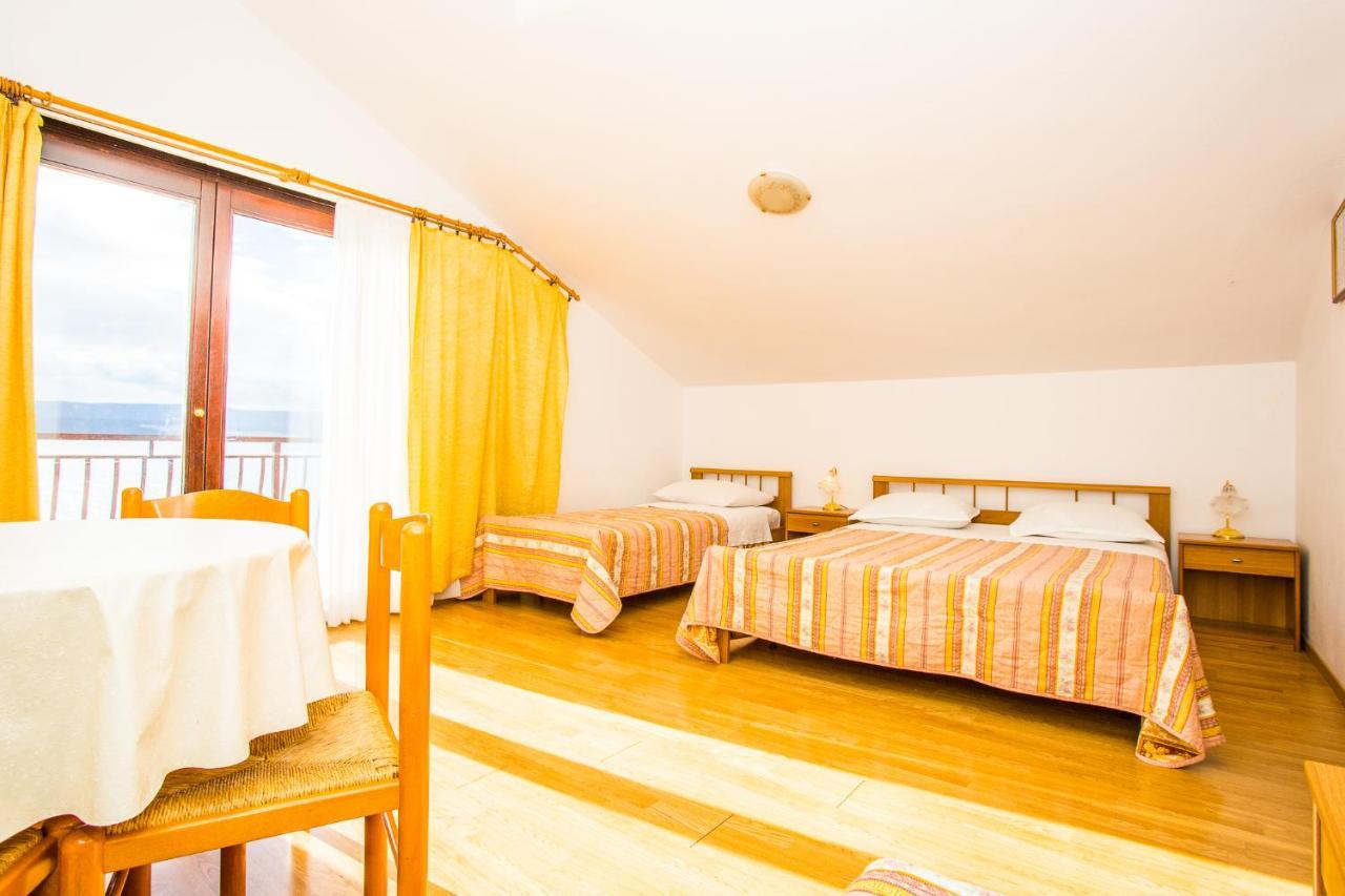 Apartmani Pava Omis Exterior photo