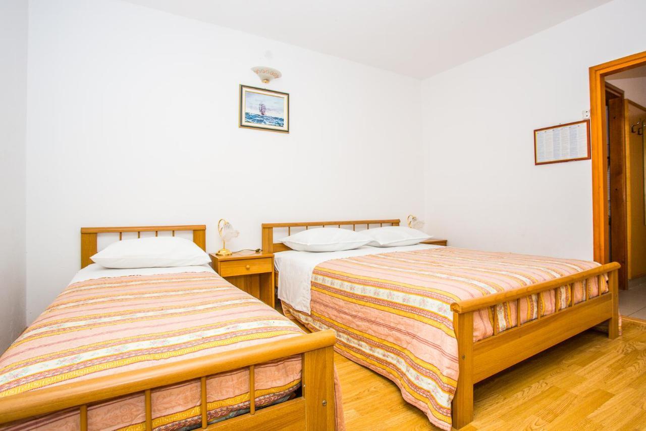 Apartmani Pava Omis Exterior photo