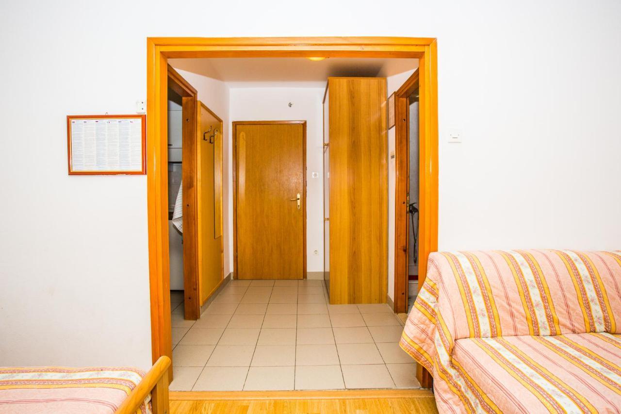 Apartmani Pava Omis Exterior photo