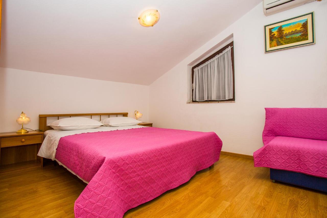 Apartmani Pava Omis Exterior photo